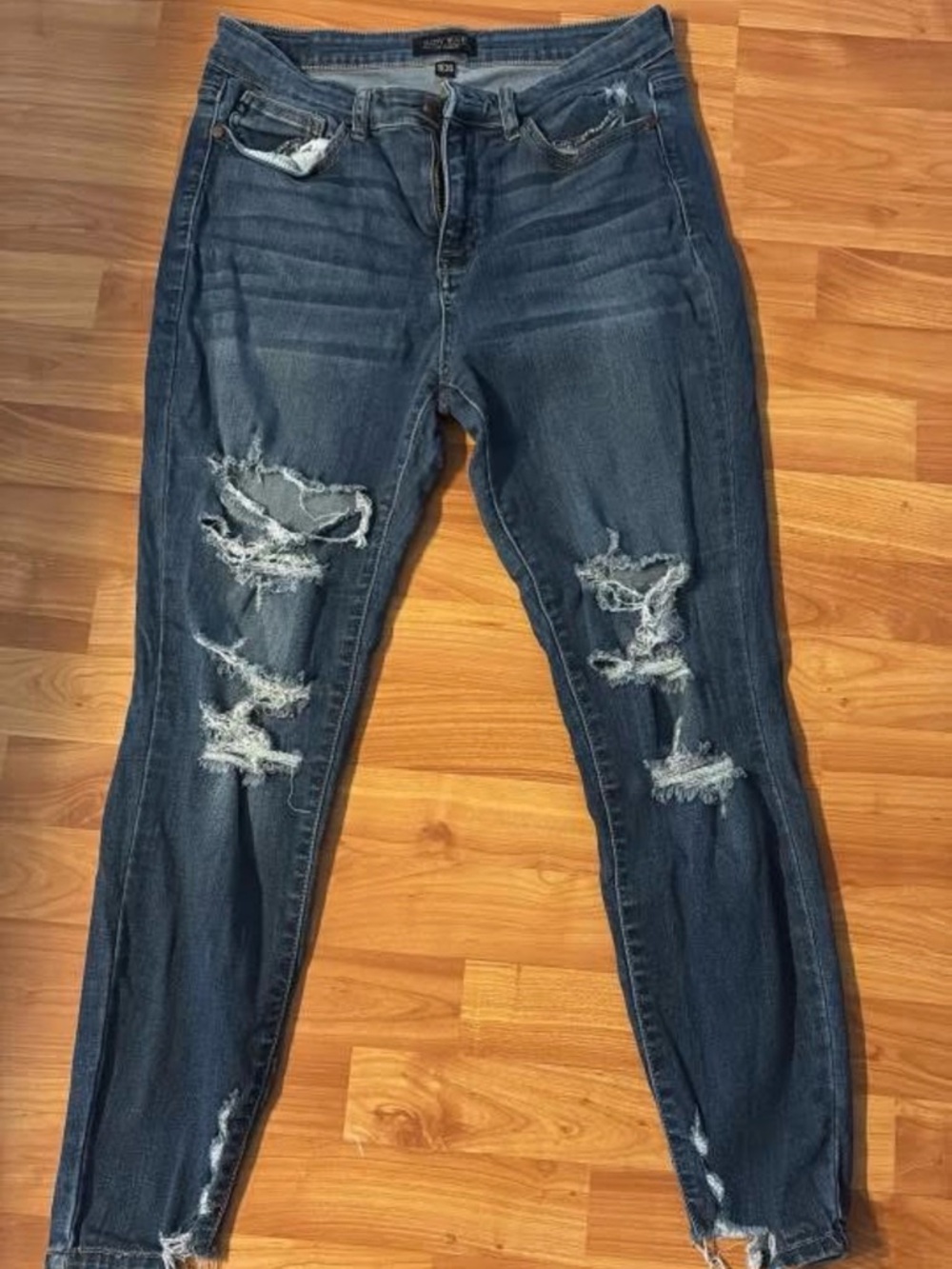 JUDY BLUE Distressed Dark Blue Women's Jeans